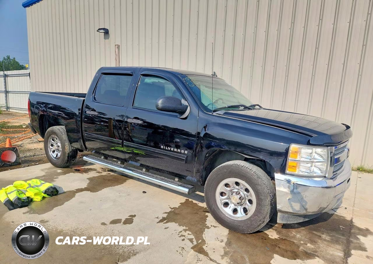 2012 Chevrolet Silverado C1500 Ls VIN:3GCPCREA2CG161431 - 4