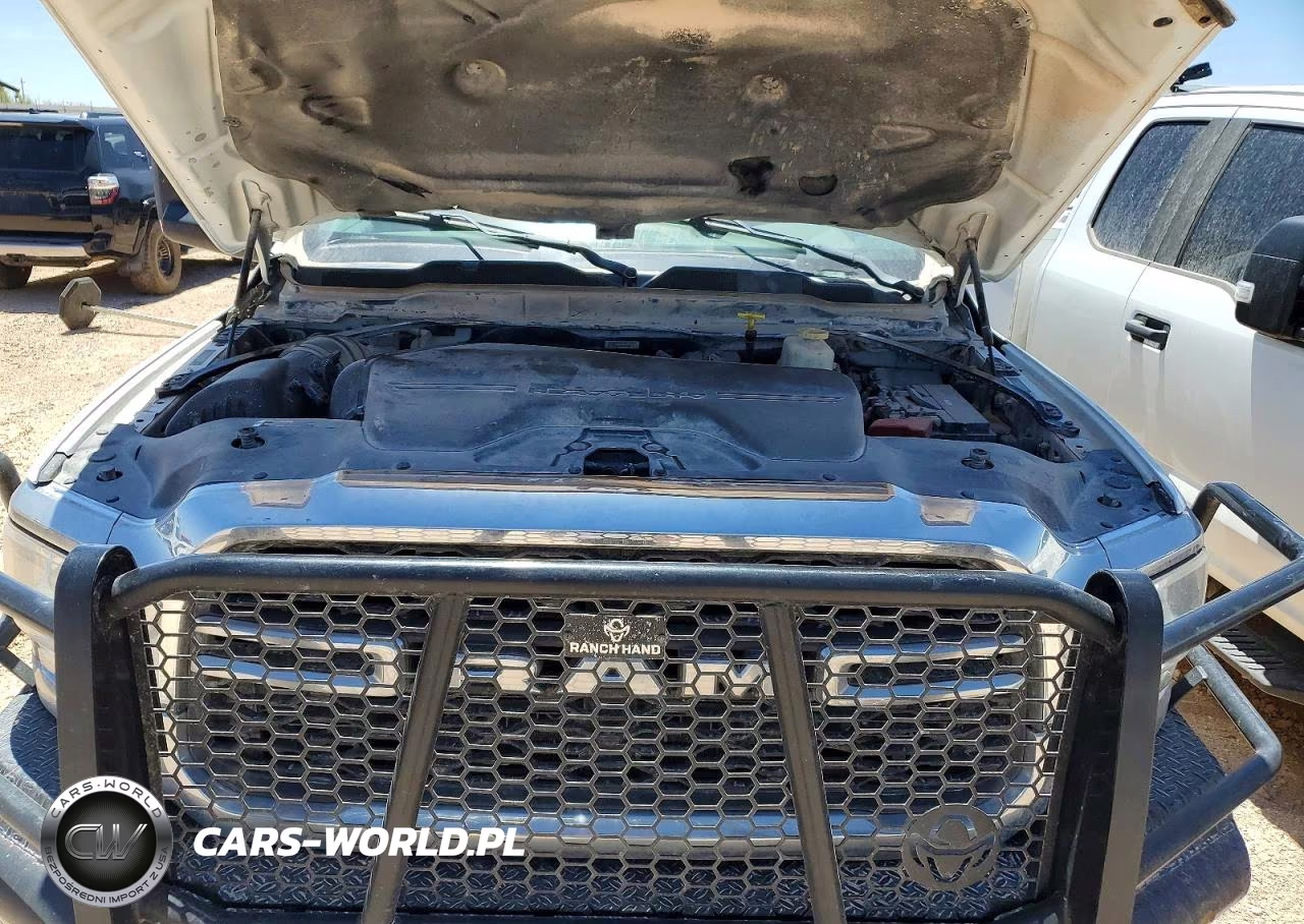 2022 Ram 4500 VIN:3C7WRLELXNG329802 - 11