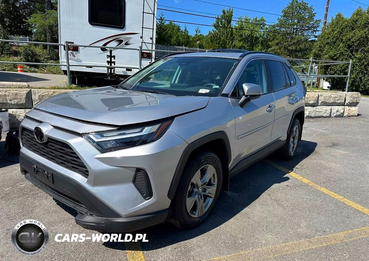 2025 Toyota Rav4 Hybrid Xle – zdjęcie 1 z 10