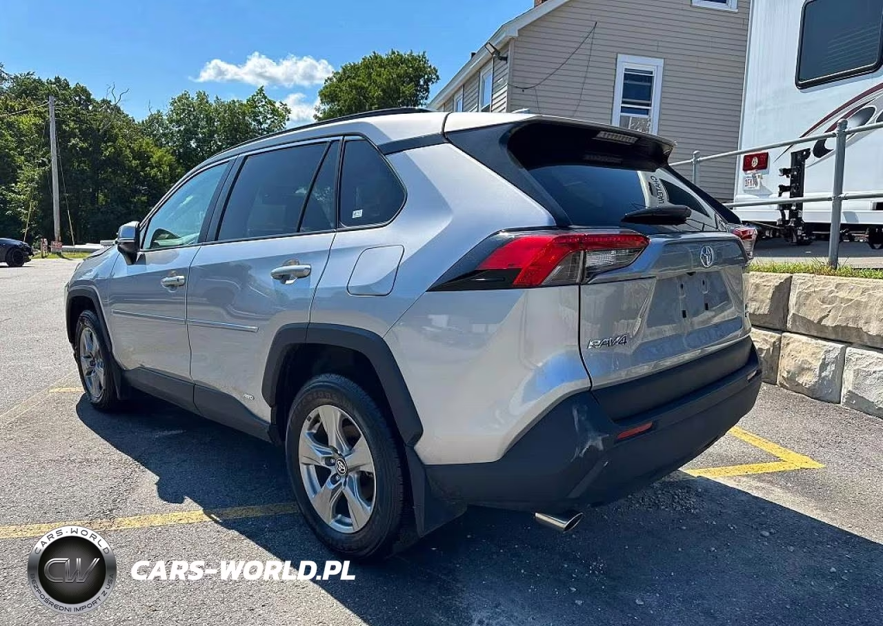 2025 Toyota Rav4 Hybrid Xle VIN:4T3RWRFV2SU201815 - 2