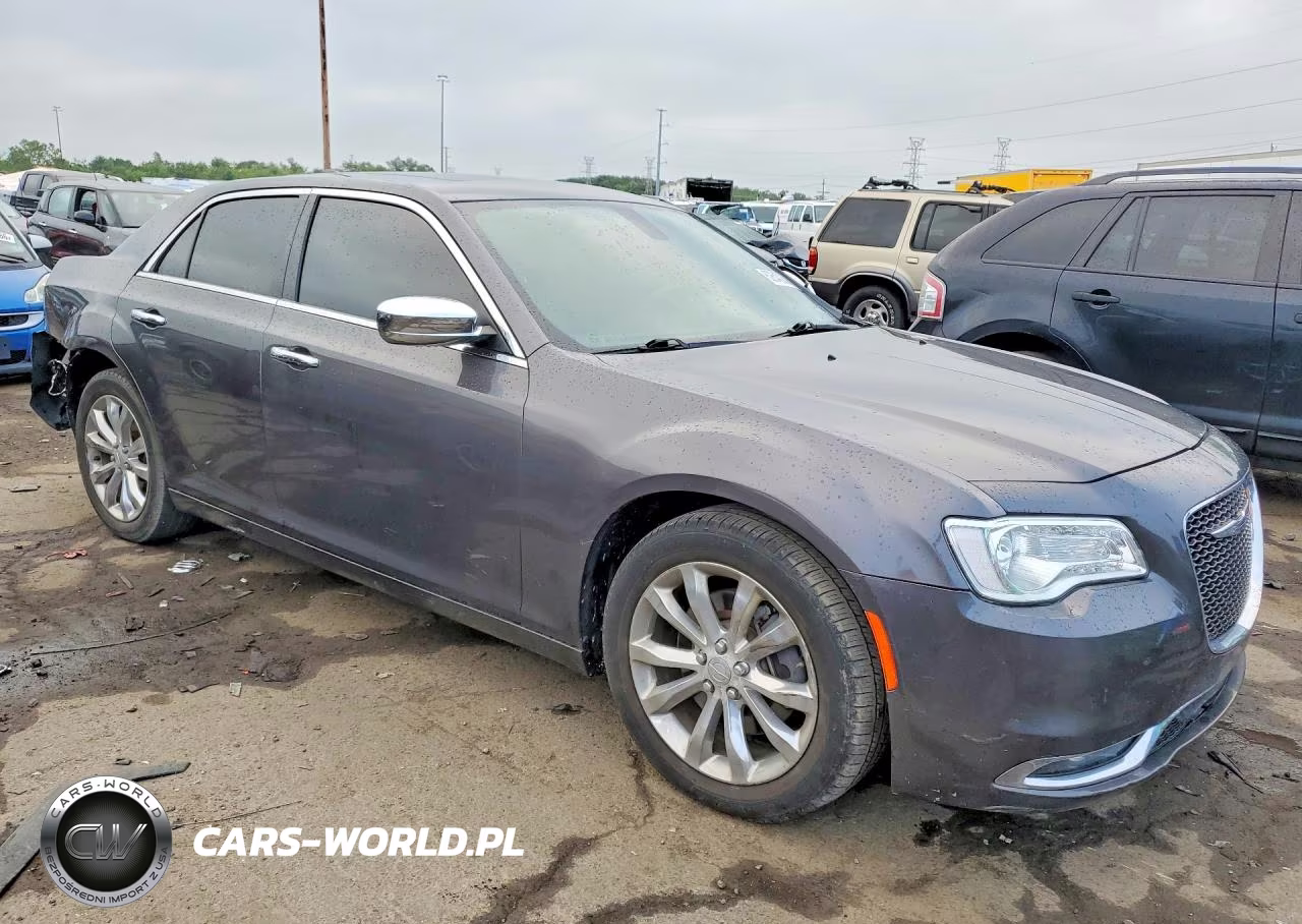 2016 Chrysler 300C VIN:2C3CCAKG2GH208993 - 4