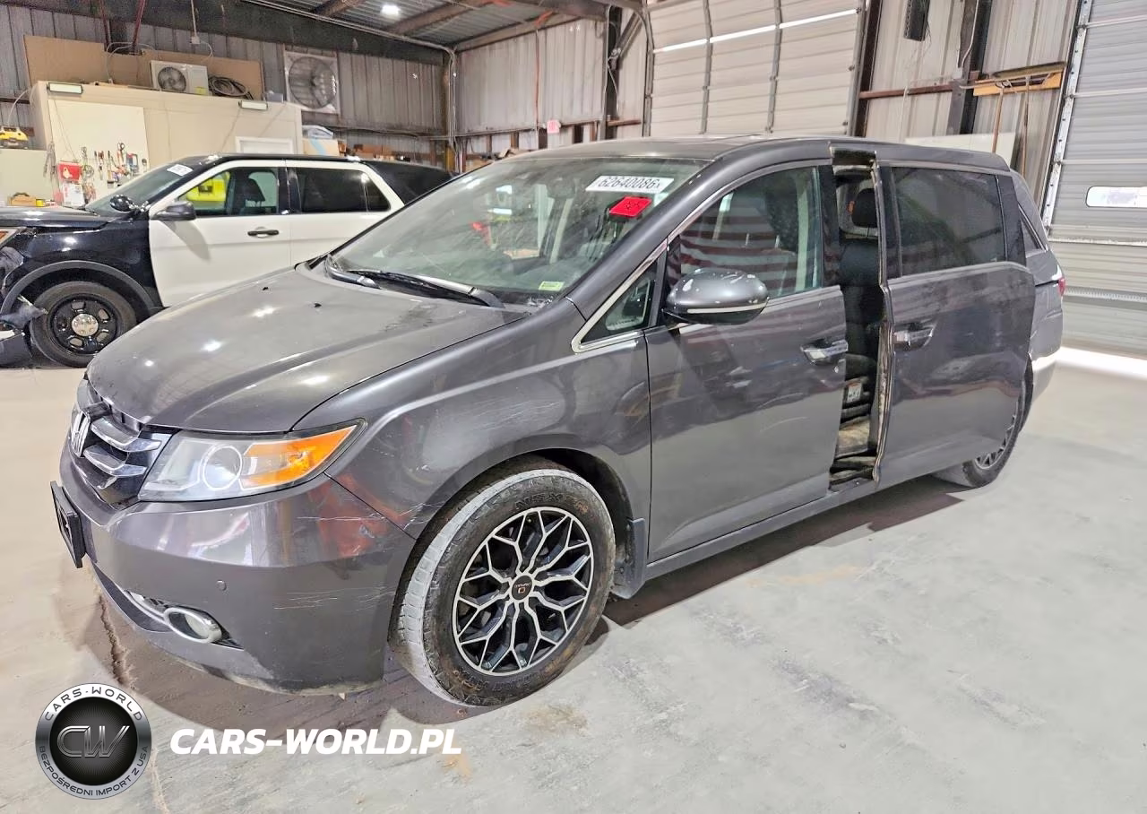 2014 Honda Odyssey Touring – zdjęcie 1 z 13