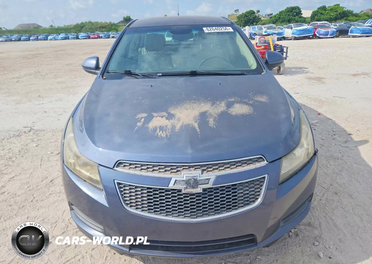2014 Chevrolet Cruze Lt VIN:1G1PE5SB6E7458502 - 5