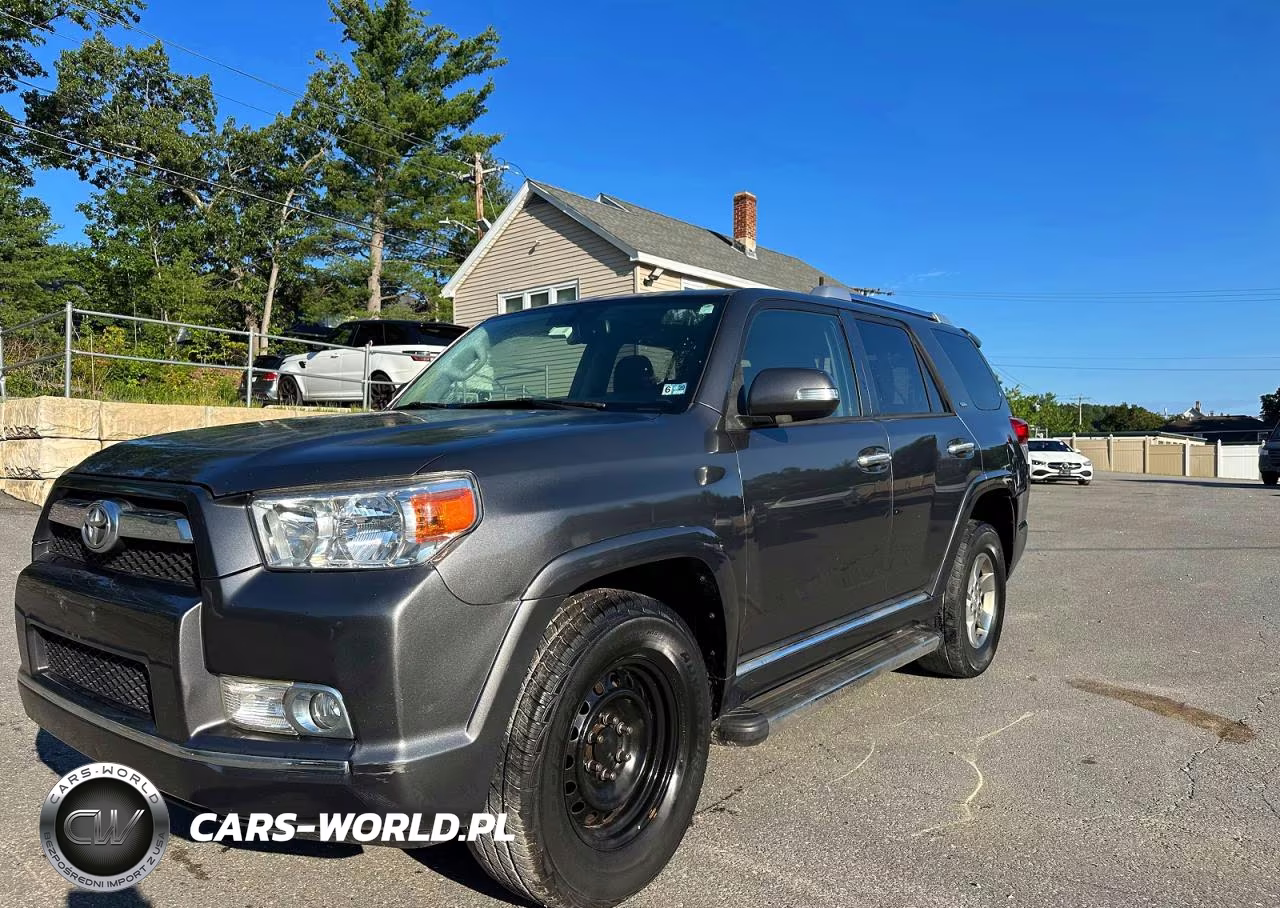 2013 Toyota 4Runner Sr5