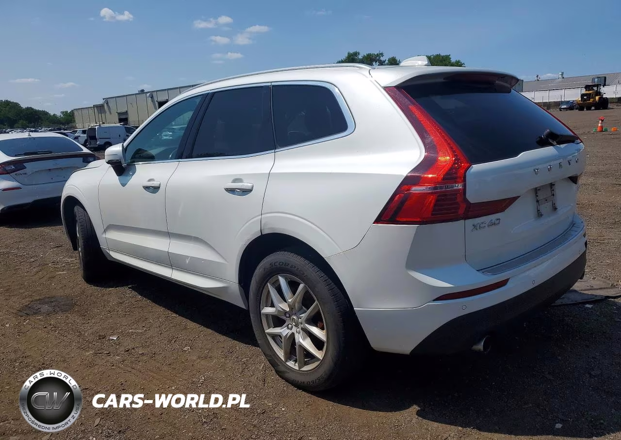 2020 Volvo Xc60 T5 Momentum VIN:YV4102RKXL1410997 - 2
