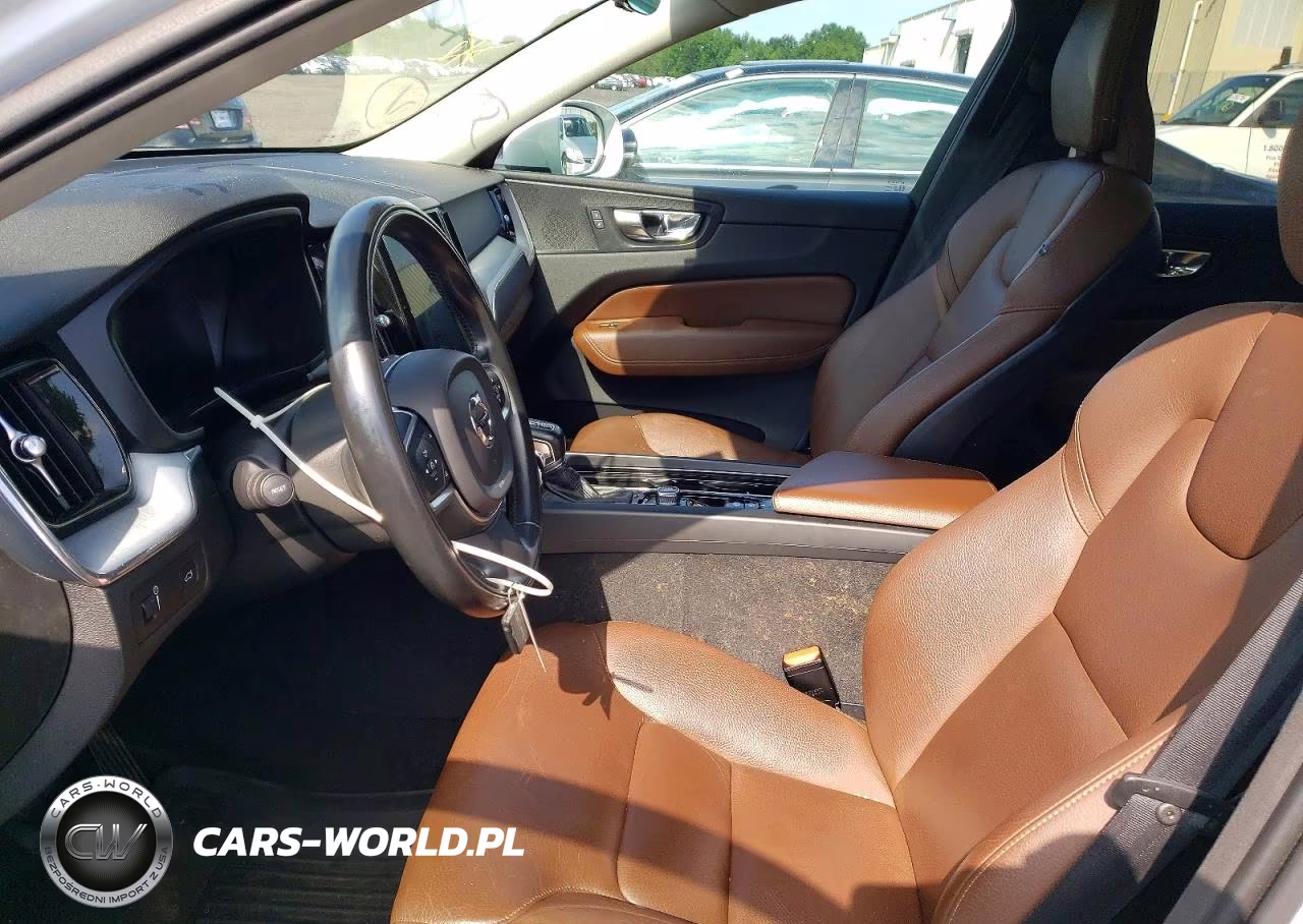 2020 Volvo Xc60 T5 Momentum VIN:YV4102RKXL1410997 - 7