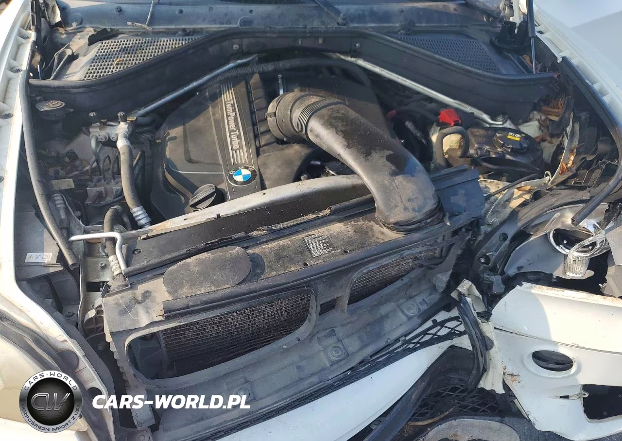 2012 BMW X5 xDrive35I VIN:5UXZV4C50CL745954 - 11