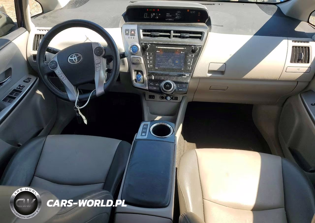 2016 Toyota Prius V Four VIN:JTDZN3EU2GJ047802 - 8