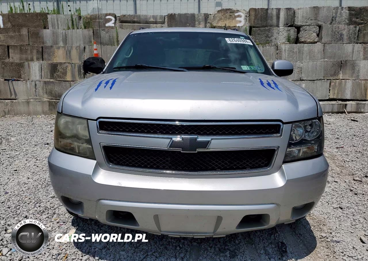 2011 Chevrolet Avalanche Ls VIN:3GNTKEE34BG138587 - 5