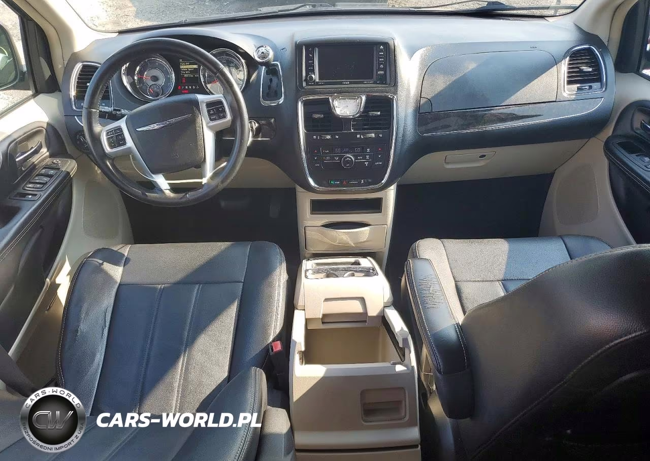 2016 Chrysler Town & Country Touring VIN:2C4RC1BG6GR238515 - 8