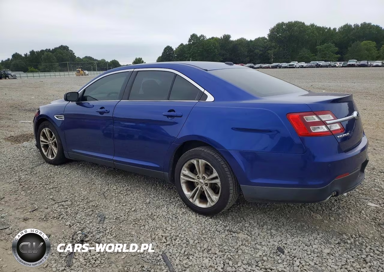 2015 Ford Taurus Sel VIN:1FAHP2E82FG151968 - 2