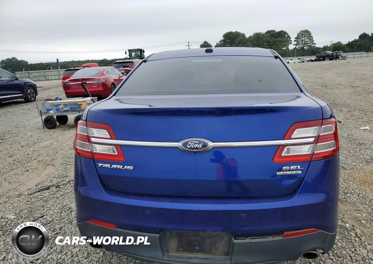 2015 Ford Taurus Sel VIN:1FAHP2E82FG151968 - 6