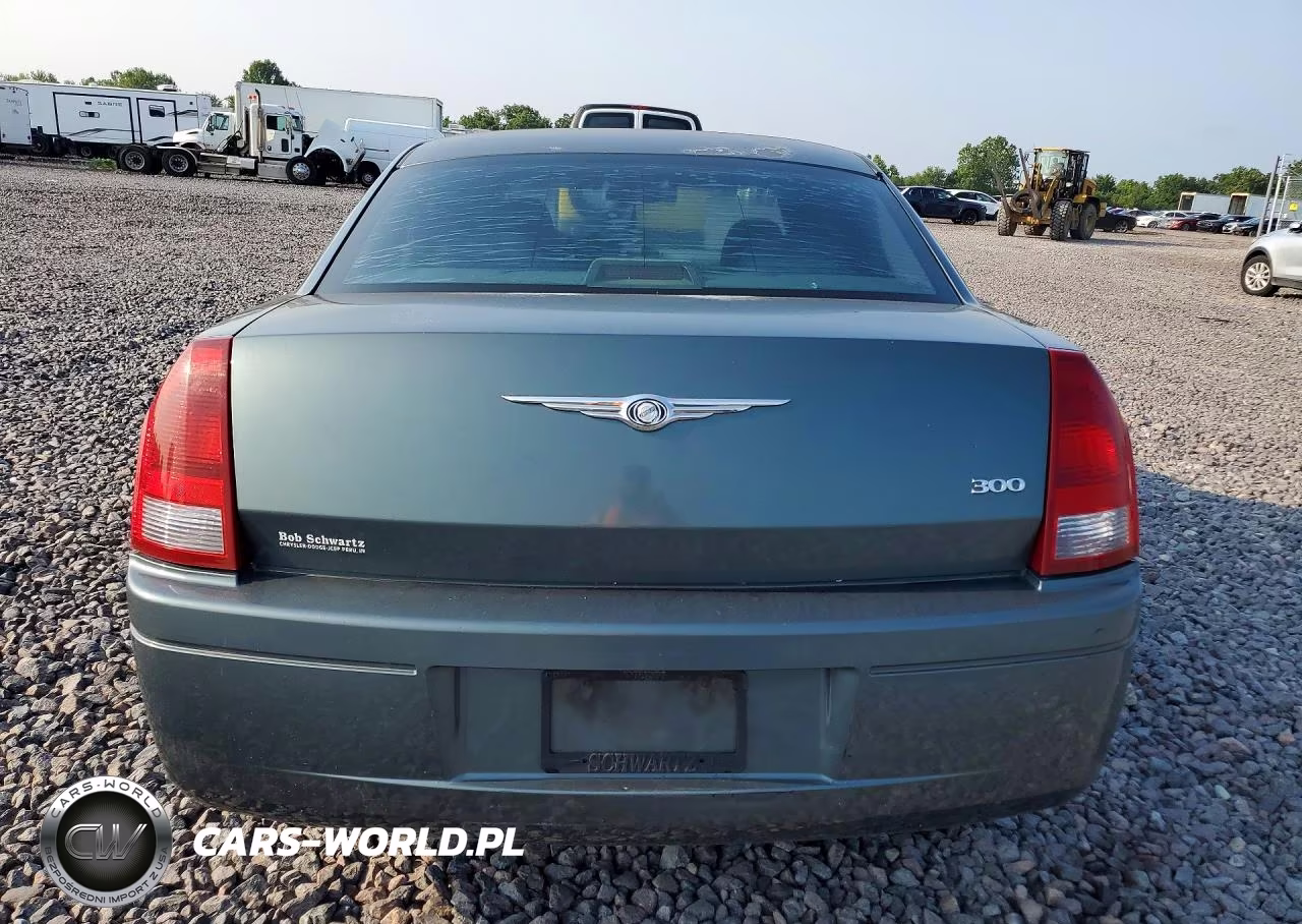 2005 Chrysler 300 VIN:2C3AA43R25H600836 - 6