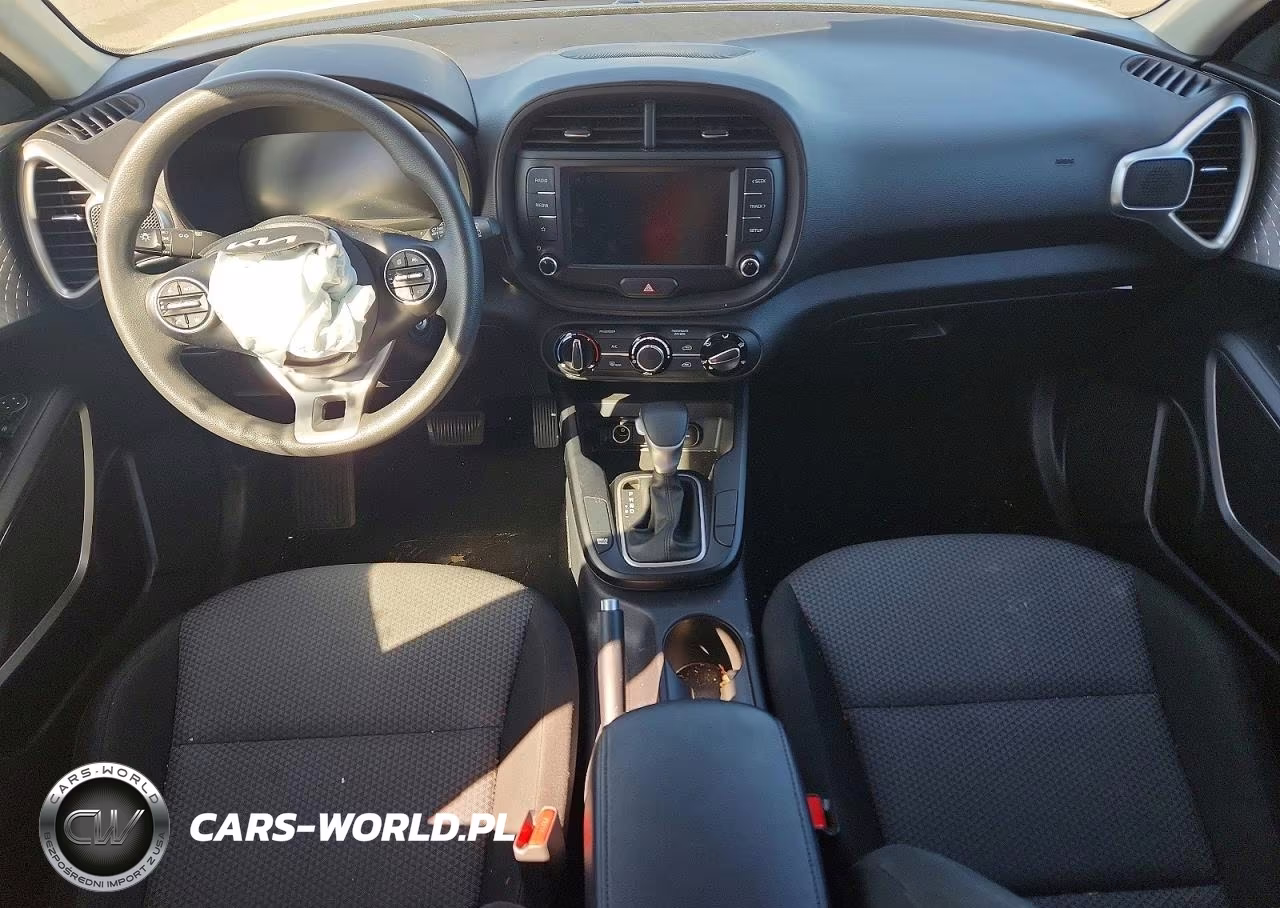 2023 Kia Soul VIN:KNDJ23AUXP7868977 - 8