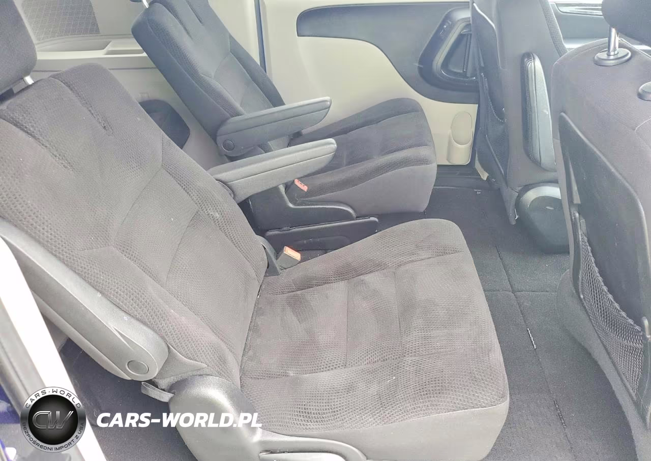 2018 Dodge Grand Caravan Se VIN:2C4RDGBG7JR304822 - 11