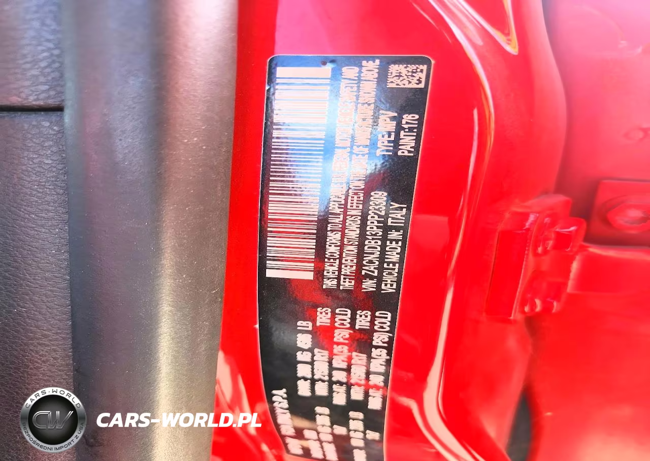 2023 Jeep Renegade Latitude VIN:ZACNJDB13PPP23309 - 13