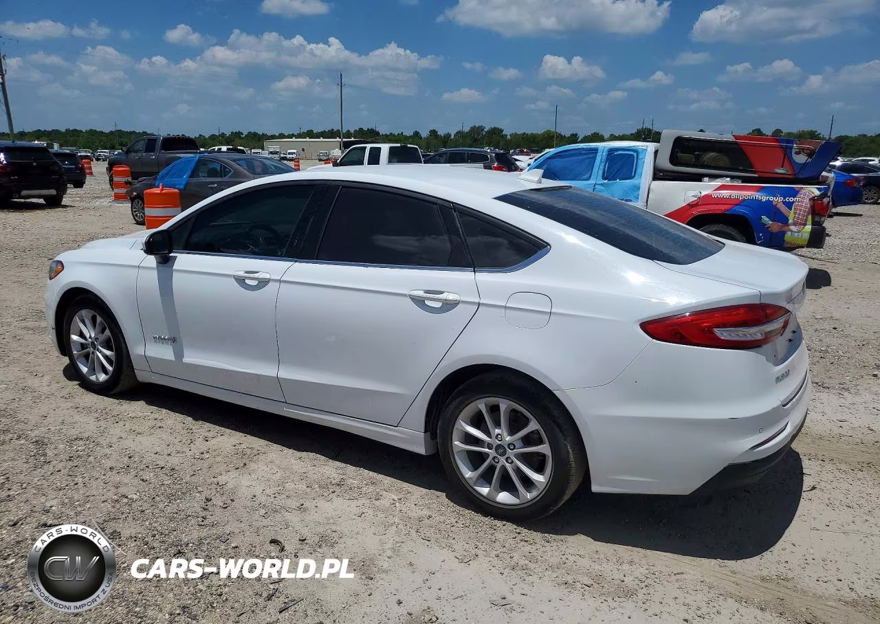 2019 Ford Fusion Se VIN:3FA6P0LU5KR269186 - 2