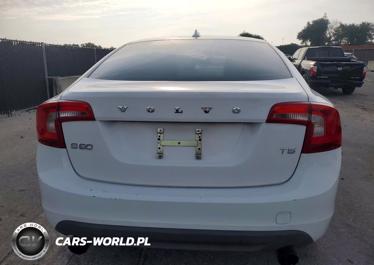 2012 Volvo S60 T5 VIN:YV1622FS5C2031188 - 6