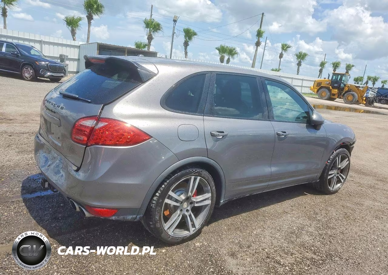 2011 Porsche Cayenne Turbo VIN:WP1AC2A21BLA82036 - 3