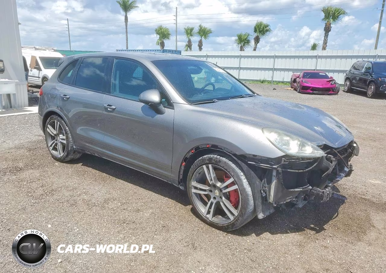 2011 Porsche Cayenne Turbo VIN:WP1AC2A21BLA82036 - 4