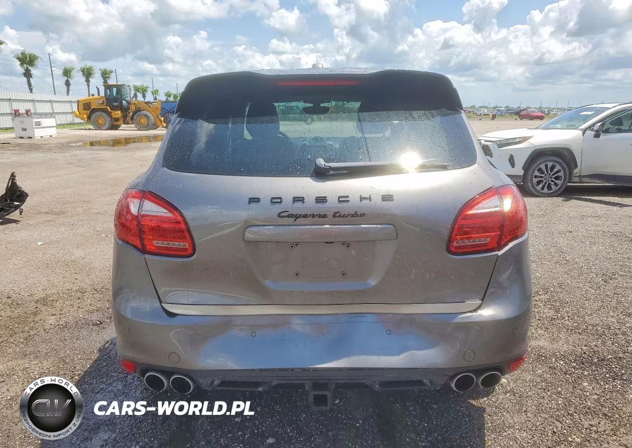 2011 Porsche Cayenne Turbo VIN:WP1AC2A21BLA82036 - 6