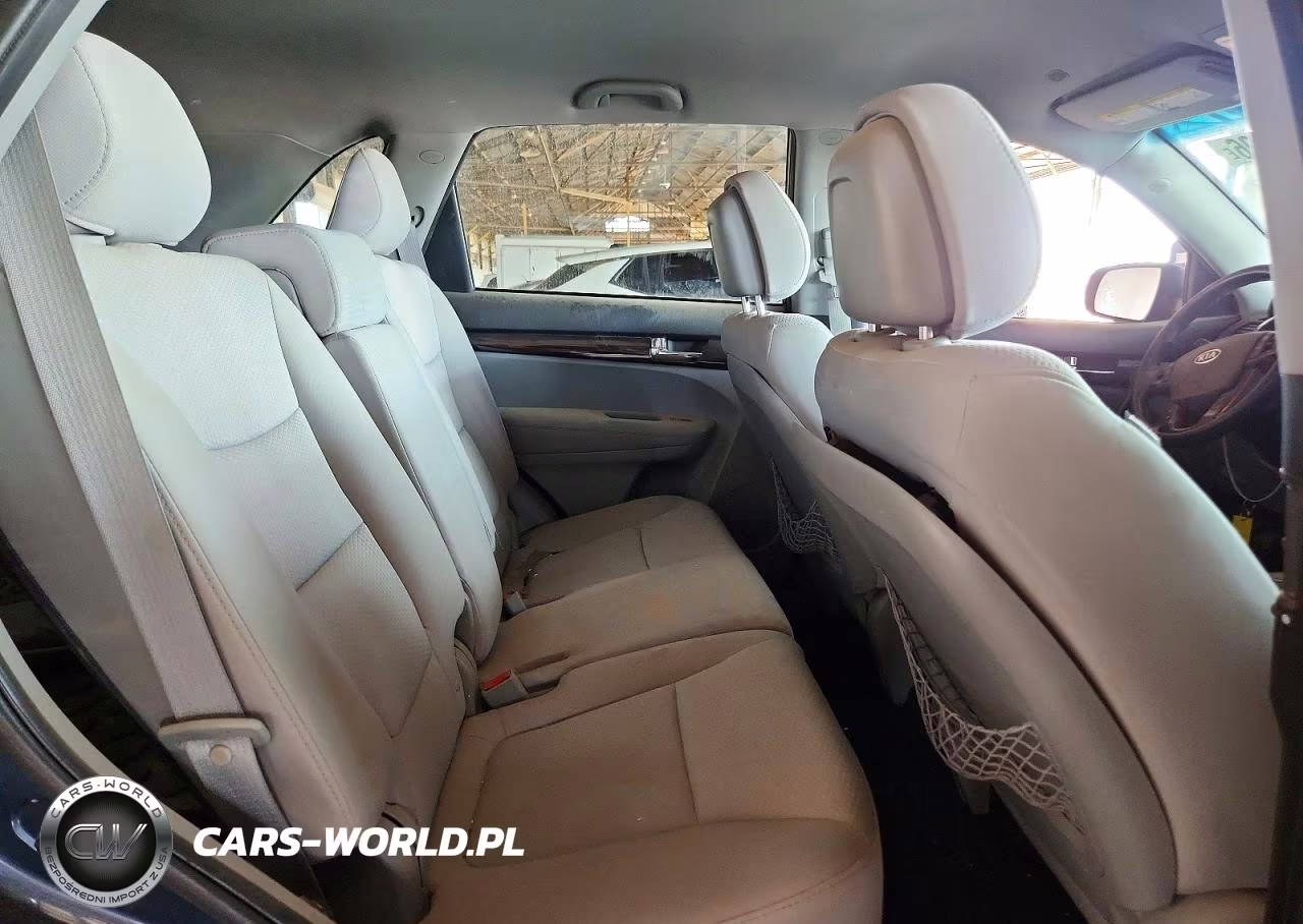 2012 Kia Sorento Lx VIN:5XYKT3A13CG204055 - 10