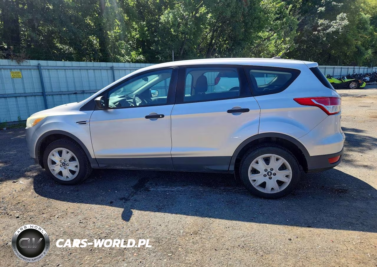 2016 Ford Escape S VIN:1FMCU0F77GUB79545 - 2