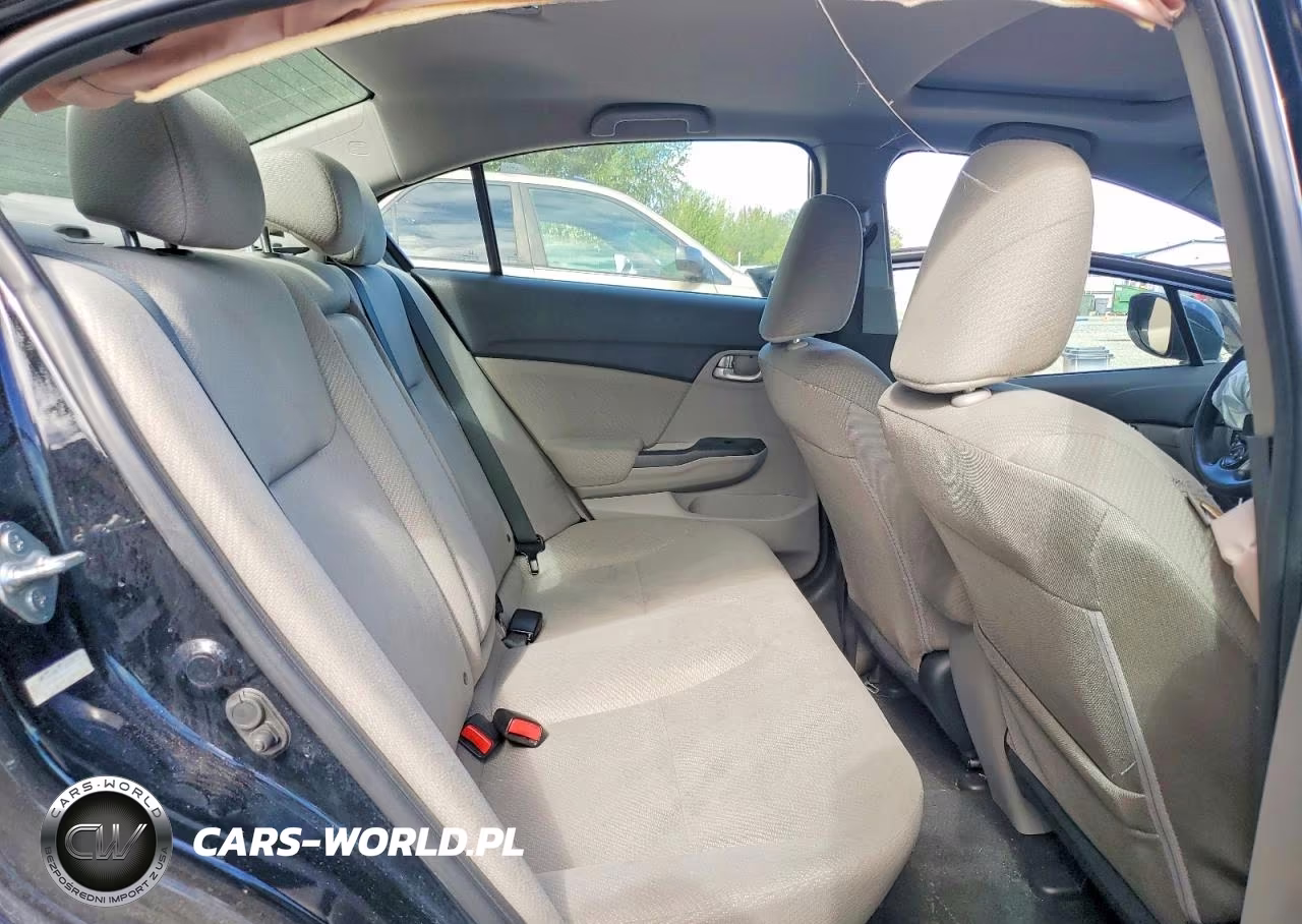 HONDA CIVIC VIN:19XFB2F89DE224703 - 10