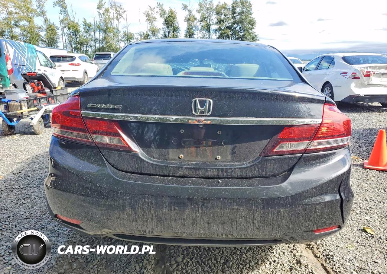 HONDA CIVIC VIN:19XFB2F89DE224703 - 6