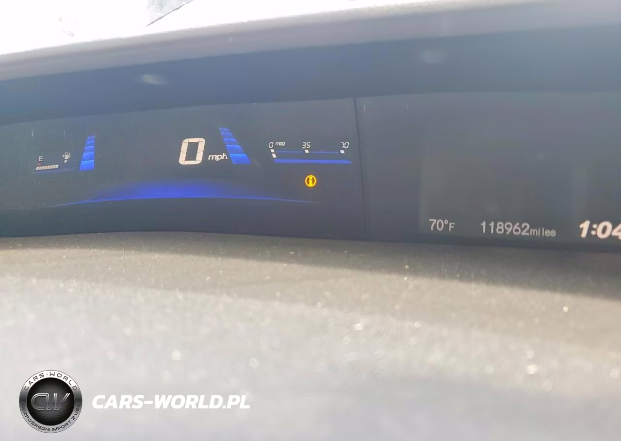 HONDA CIVIC VIN:19XFB2F89DE224703 - 9