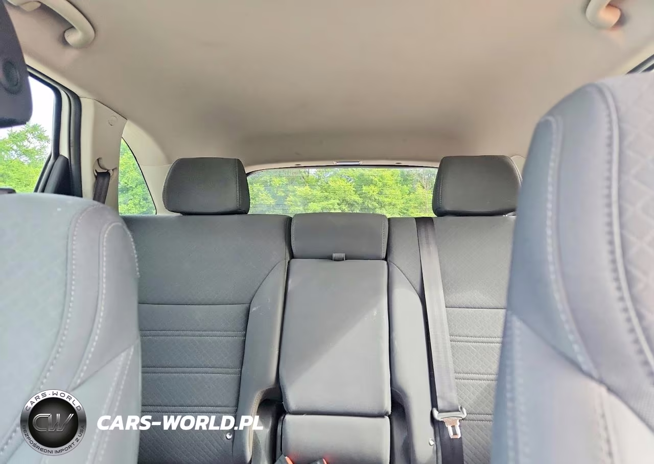 2018 Kia Sorento Lx VIN:5XYPG4A34JG340175 - 10