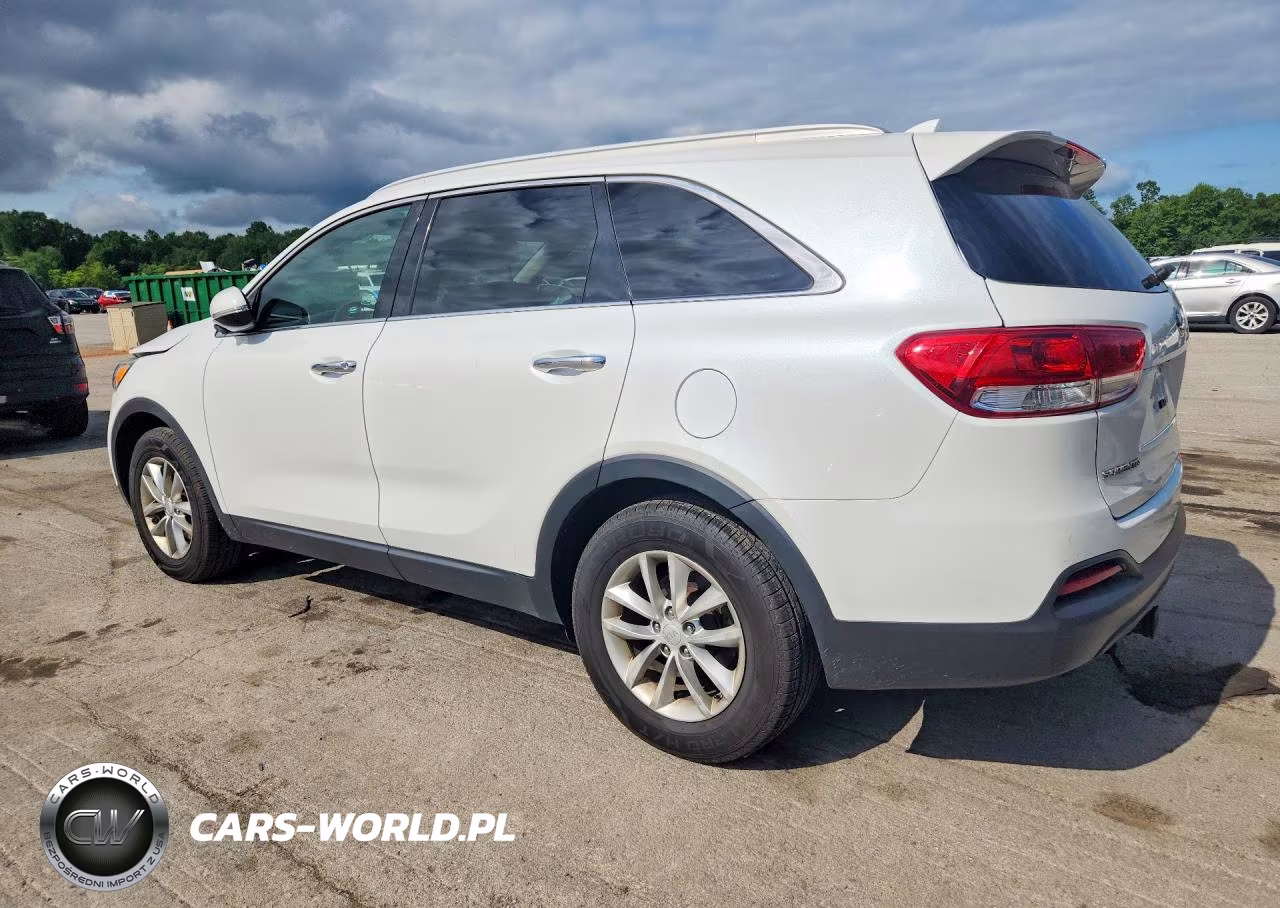 2018 Kia Sorento Lx VIN:5XYPG4A34JG340175 - 2