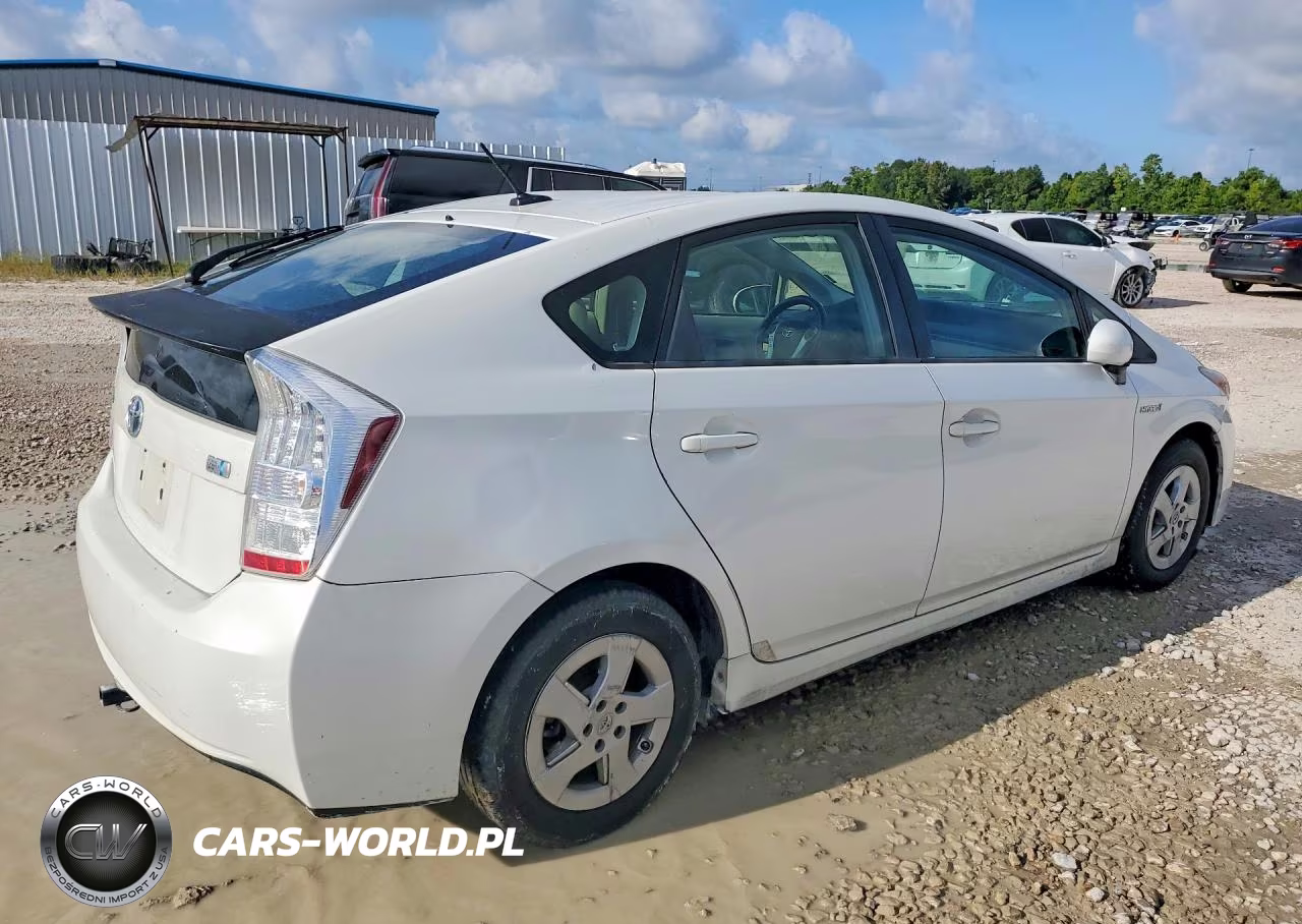 2010 Toyota Prius Iii VIN:JTDKN3DUXA0181277 - 3