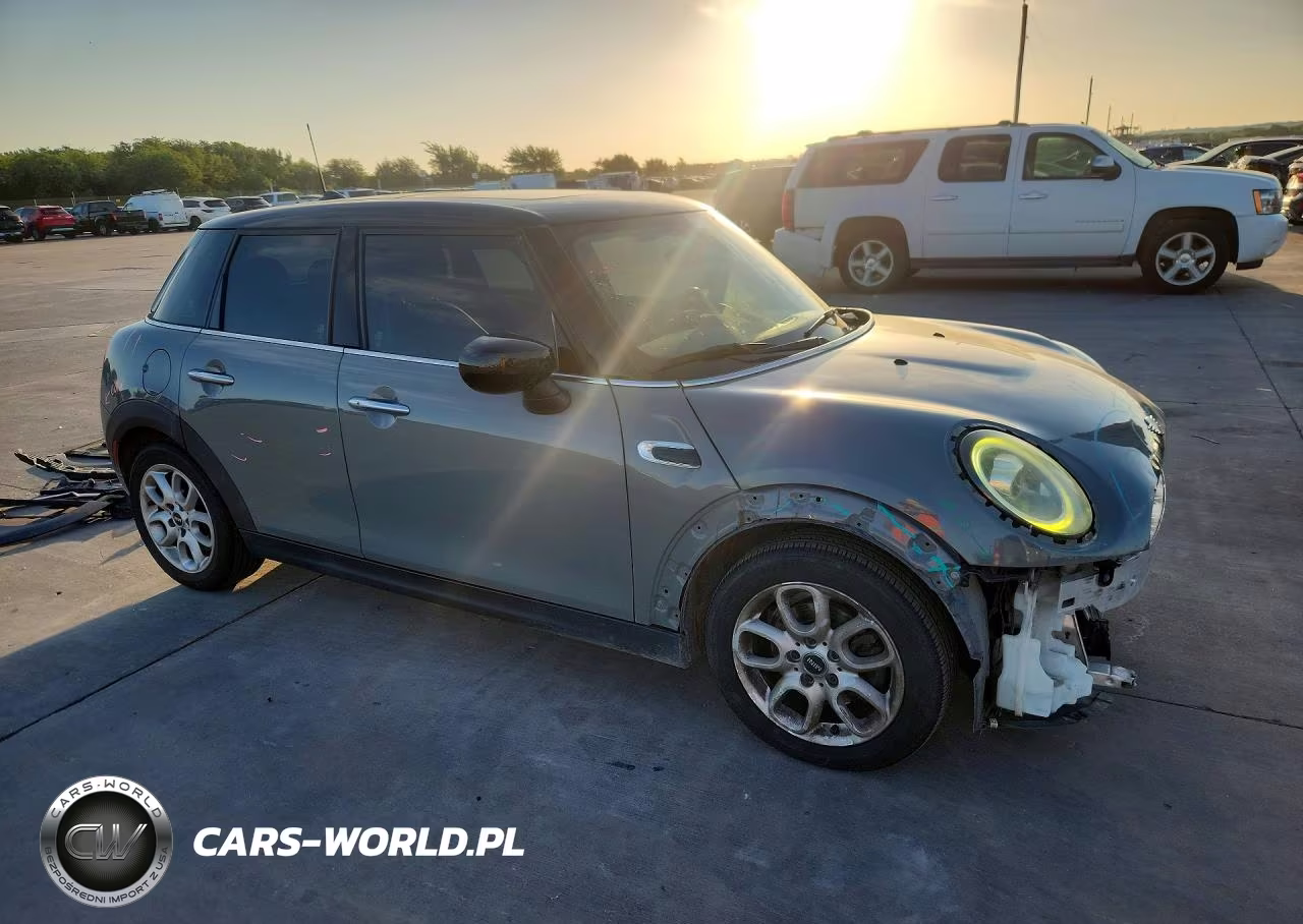2020 Mini Cooper VIN:WMWXU7C08L2L60470 - 4