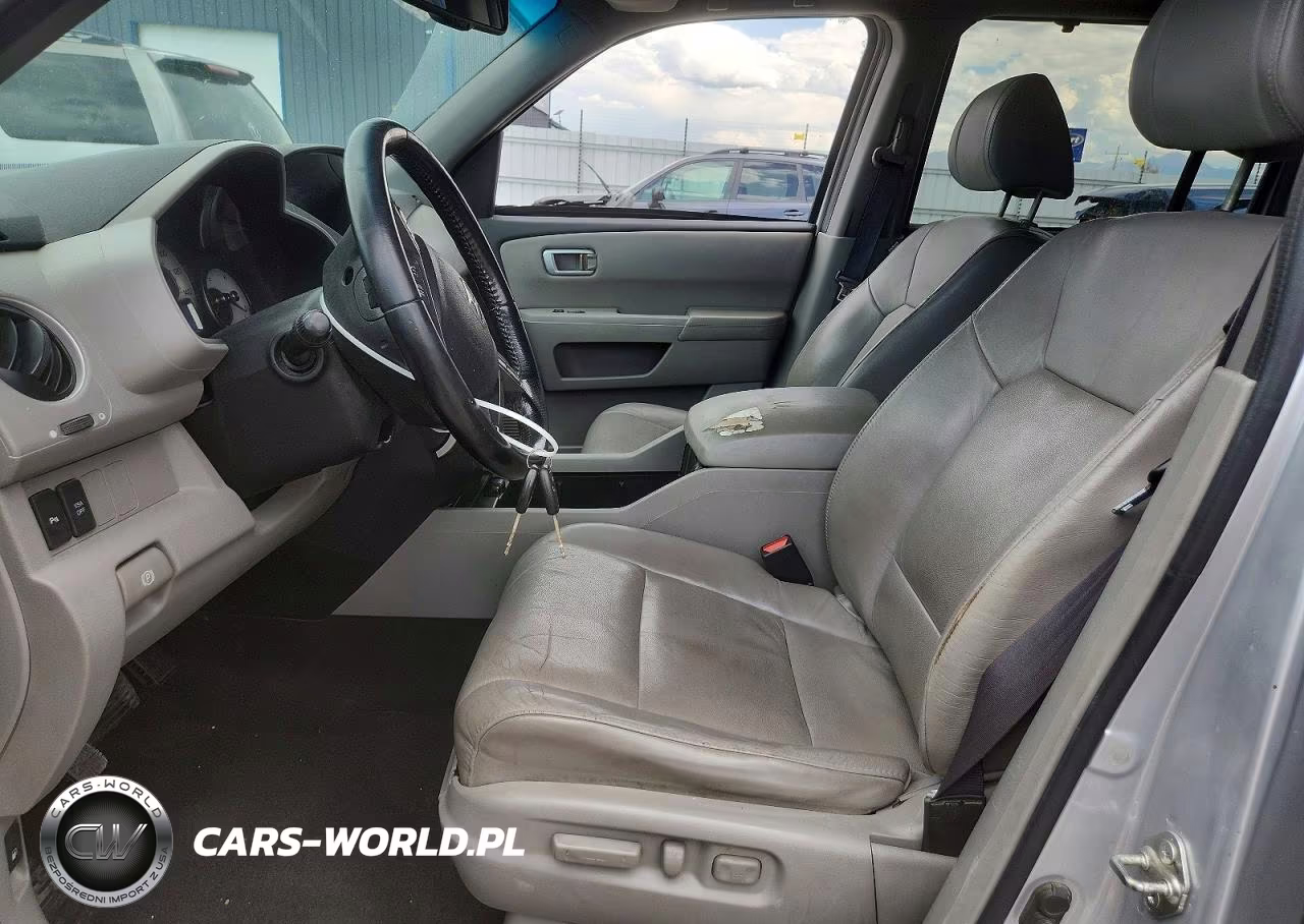 2010 Honda Pilot Touring VIN:5FNYF4H86AB023160 - 7