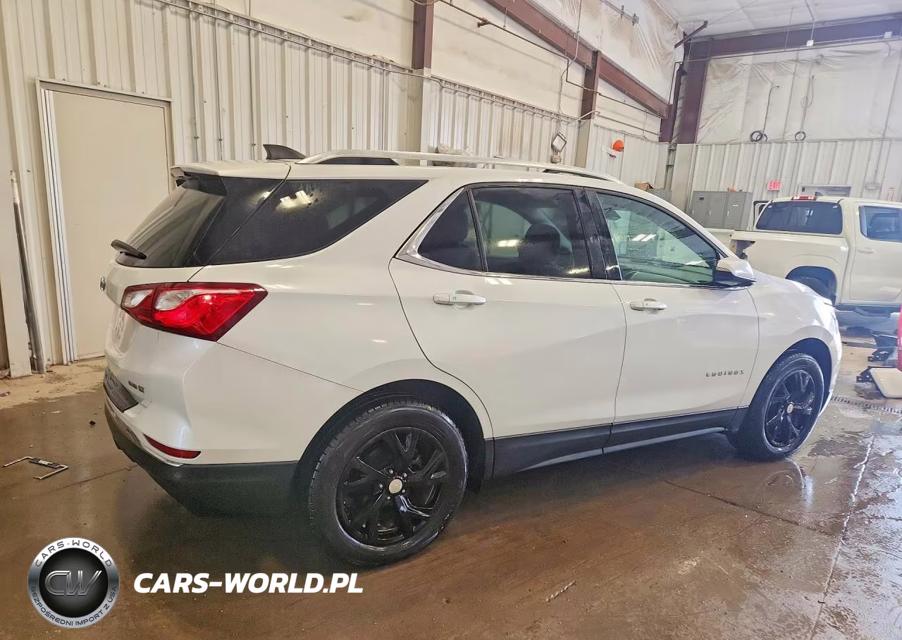 2018 Chevrolet Equinox Lt VIN:2GNAXTEX5J6206664 - 3