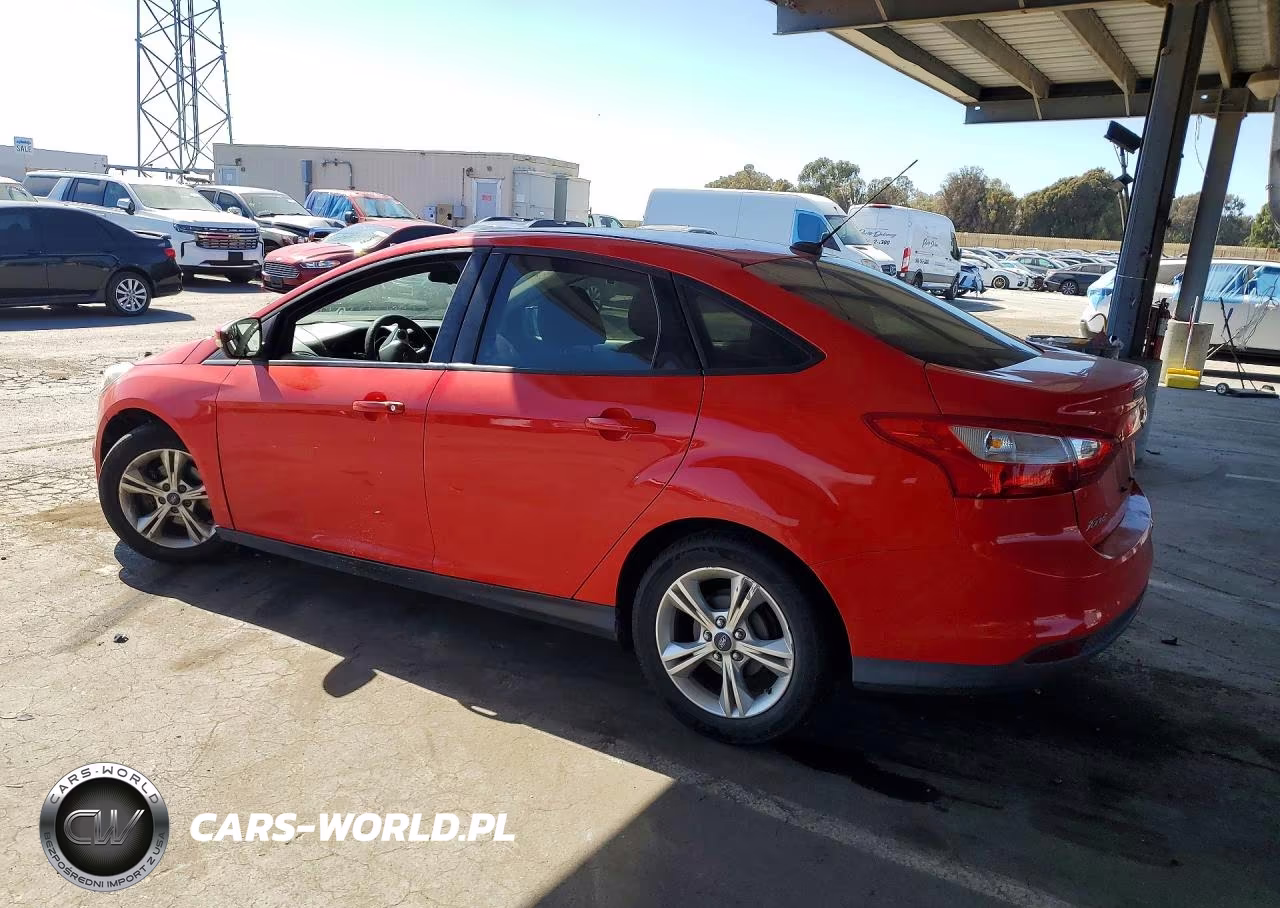 2014 Ford Focus Se VIN:1FADP3F20EL318493 - 2