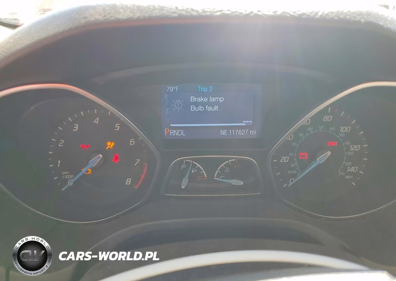 2014 Ford Focus Se VIN:1FADP3F20EL318493 - 9