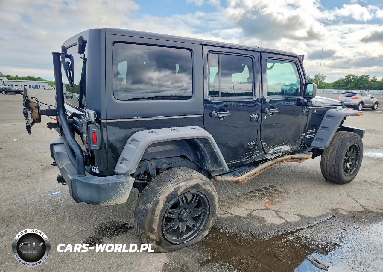 2016 Jeep Wrangler Unlimited Sport VIN:1C4BJWDG8GL263880 - 3