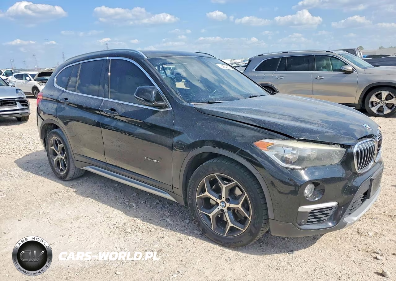 2017 BMW X1 Sdrive28I VIN:WBXHU7C33H5H37560 - 4