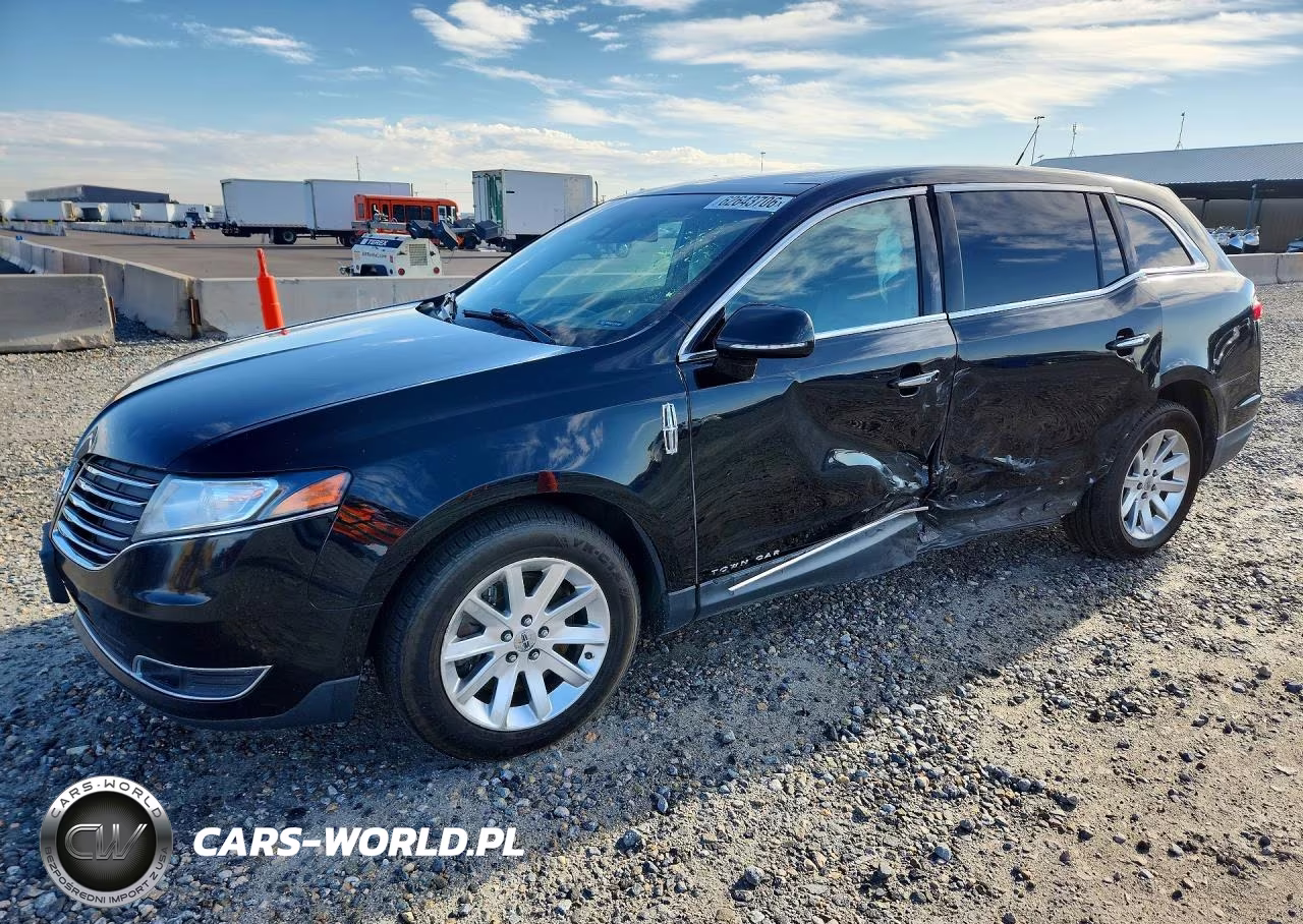 2017 Lincoln Mkt
