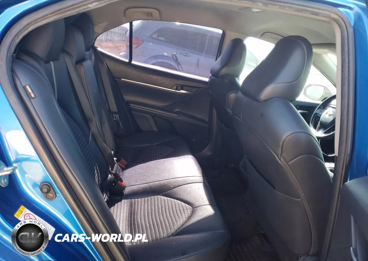 2019 Toyota Camry Se VIN:4T1B11HK1KU170473 - 10
