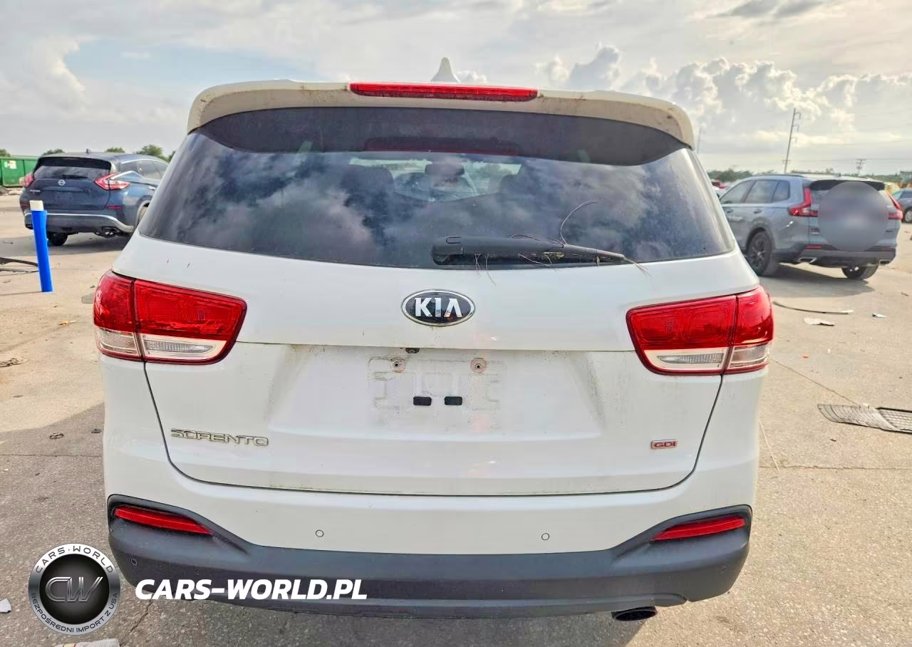 2017 Kia Sorento Lx VIN:5XYPG4A3XHG321947 - 6