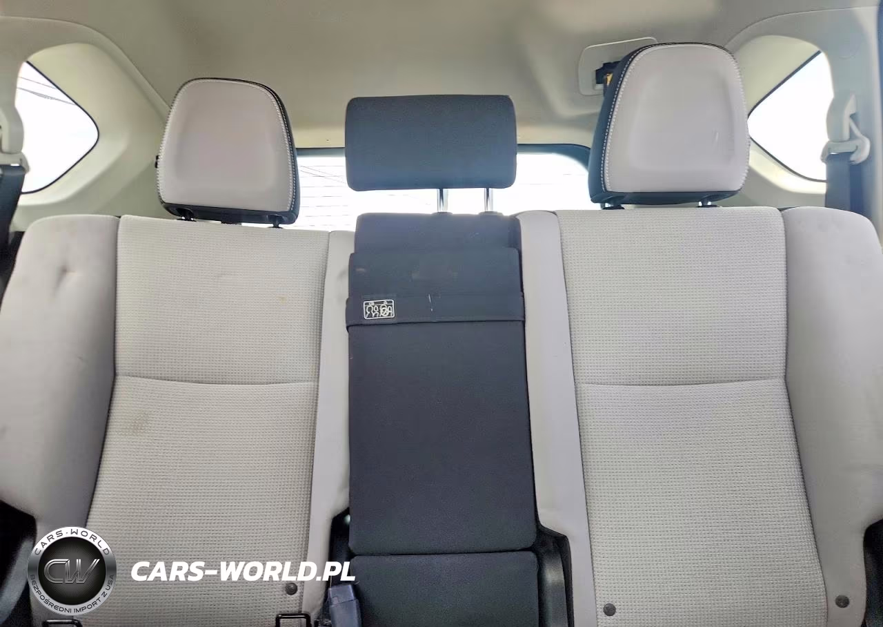 2017 Toyota Rav4 Hybrid Xle VIN:JTMRJREV5HD100144 - 10