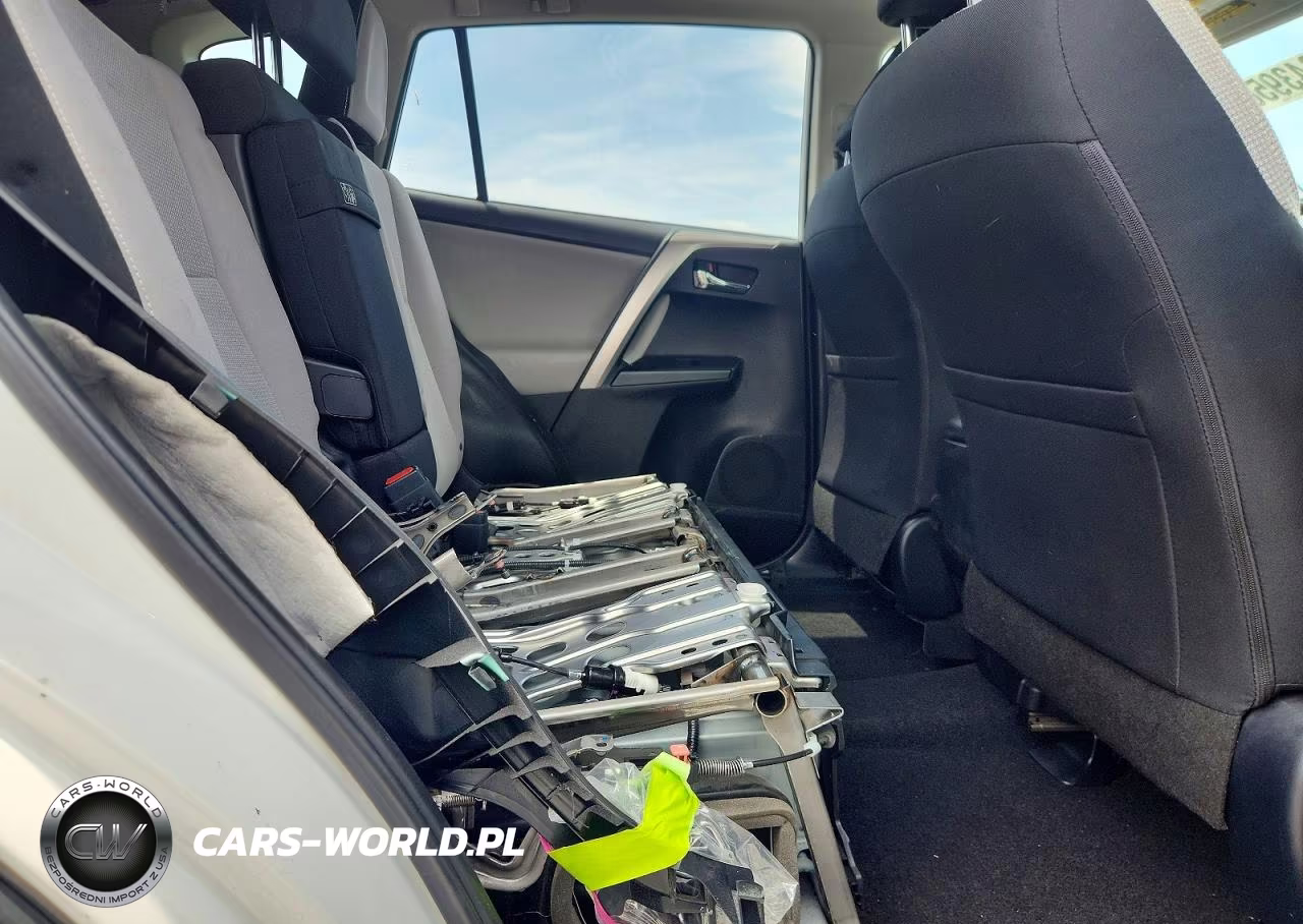 2017 Toyota Rav4 Hybrid Xle VIN:JTMRJREV5HD100144 - 11