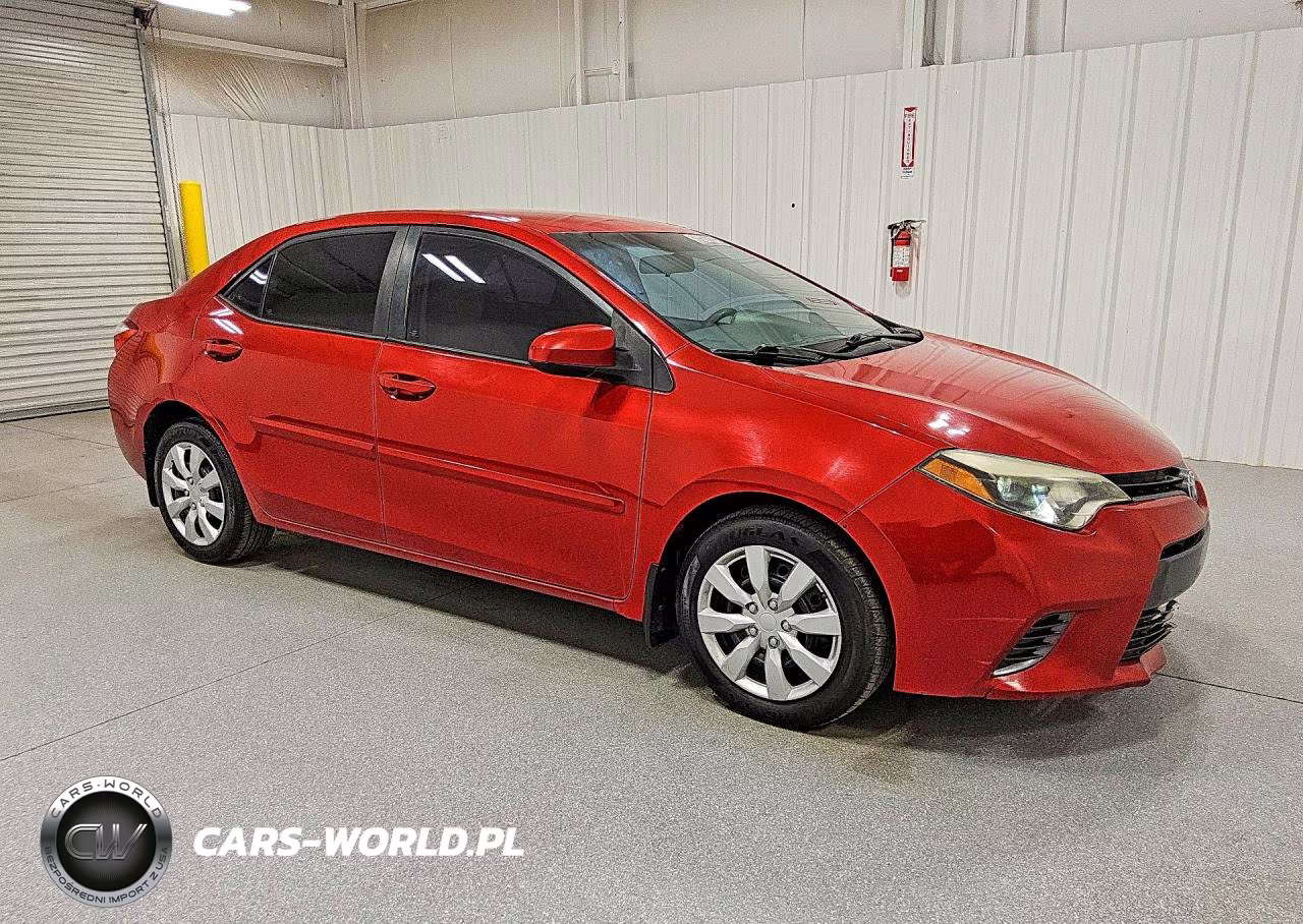 2016 Toyota Corolla Le VIN:2T1BURHE1GC677401 - 4