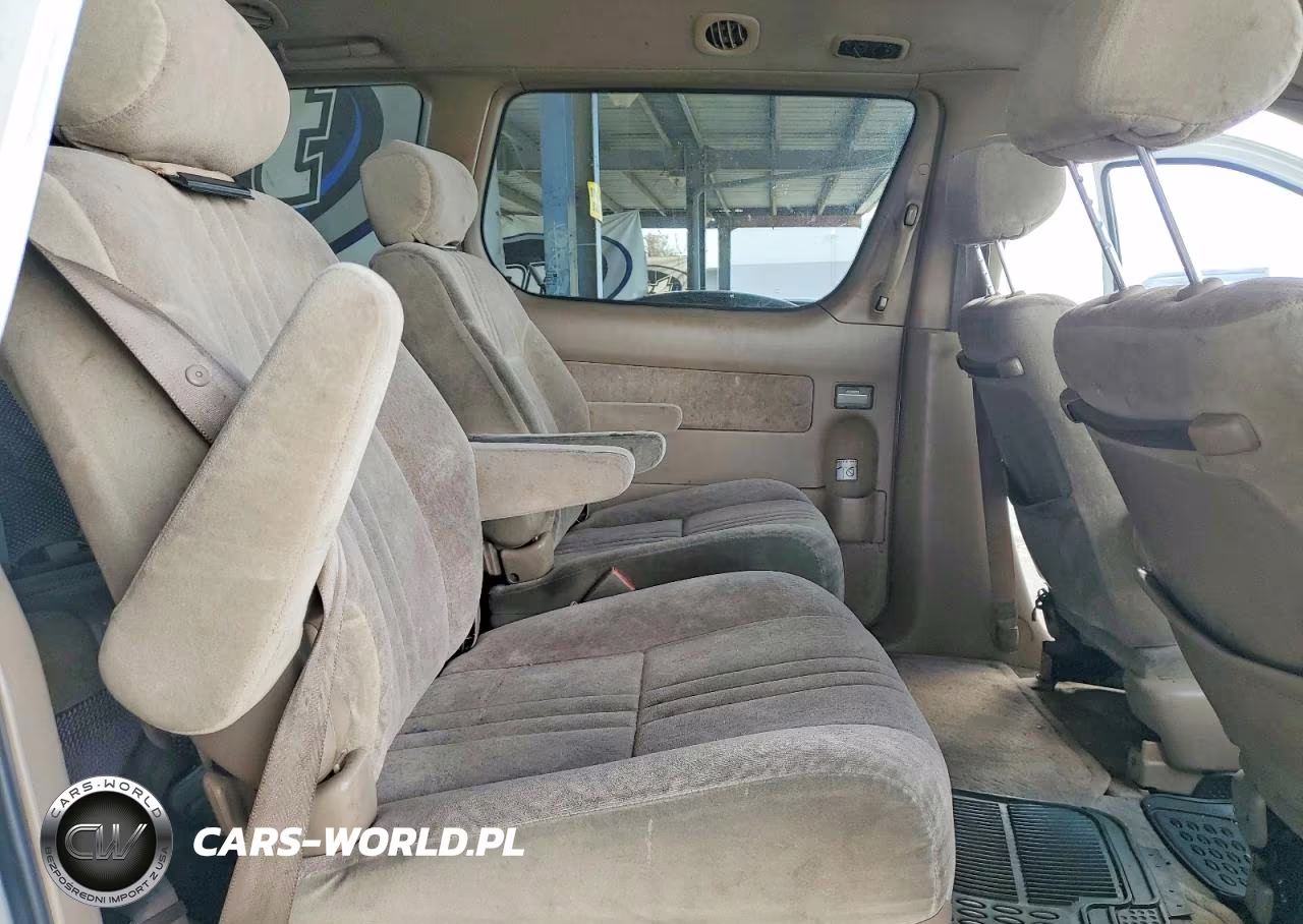 1999 Toyota Sienna Le VIN:4T3ZF13C1XU148746 - 10