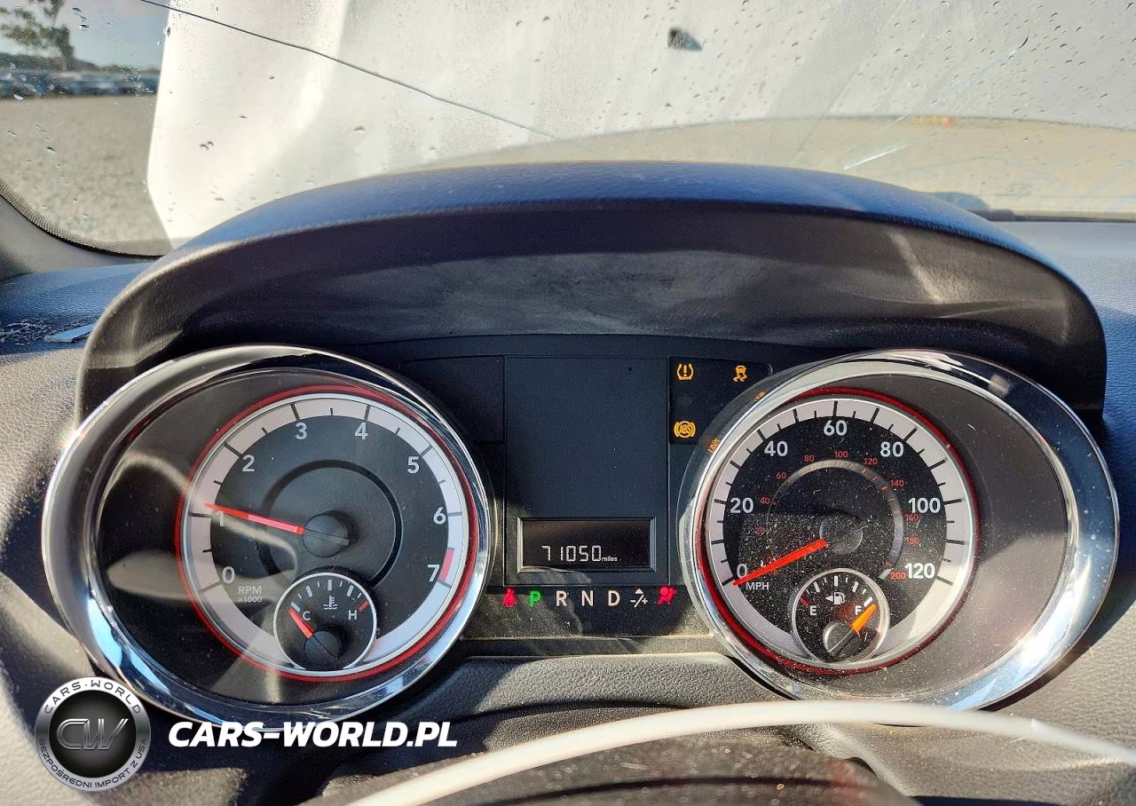 2019 Dodge Grand Caravan Sxt VIN:2C4RDGCG8KR735539 - 9