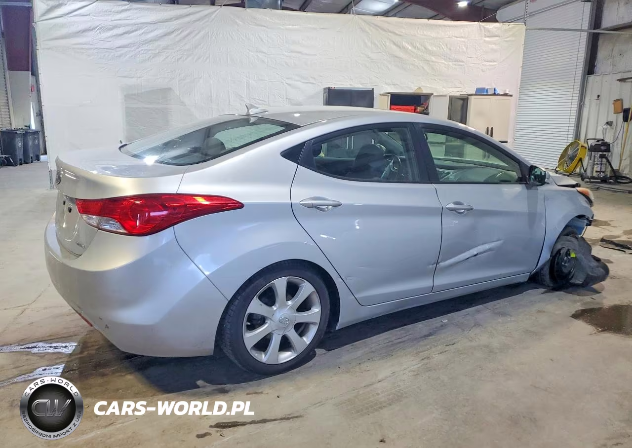 2011 Hyundai Elantra Limited VIN:5NPDH4AE3BH020065 - 3