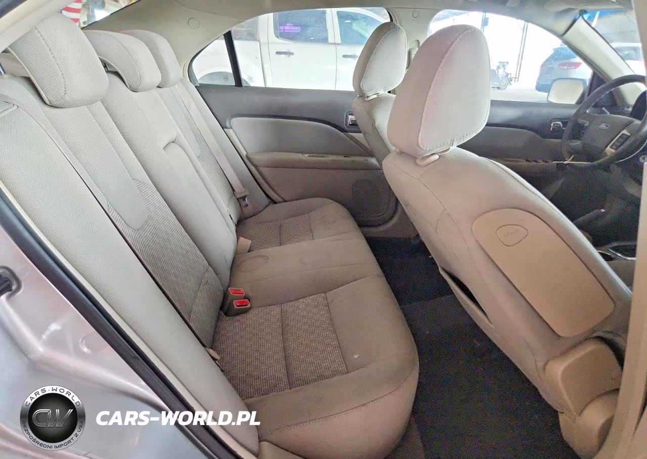 2010 Ford Fusion Se VIN:3FAHP0HA5AR395893 - 10